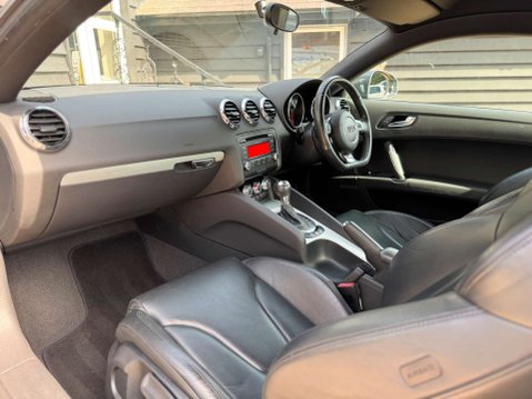 Audi TT 2.0 TFSI S line Coupe 3dr Petrol S Tronic Euro 5 (s/s) (211 ps) 30