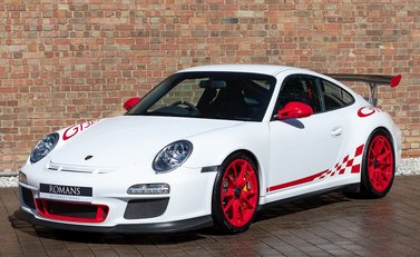 Porsche 911 GT3 RS (997.2) 6
