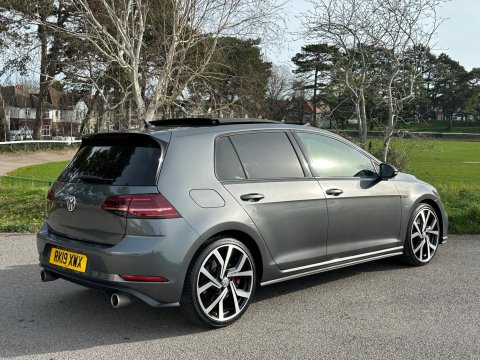 Volkswagen Golf 2.0 TSI GTI Performance DSG Euro 6 (s/s) 5dr 32