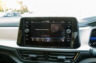 Volkswagen T-Roc LIFE TSI 22