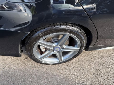 Mercedes-Benz C Class 2.1 C300dh AMG Line (Premium Plus) G-Tronic+ Euro 6 (s/s) 4dr 28