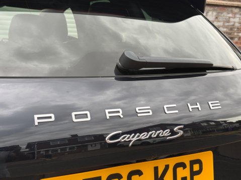 Porsche Cayenne 4.2 TD V8 S TiptronicS 4WD Euro 6 (s/s) 5dr 21