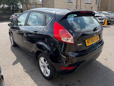 Ford Fiesta ZETEC 6
