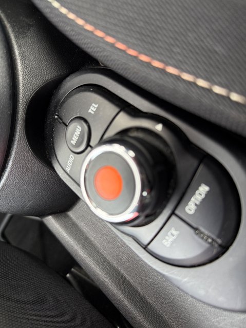 Mini Hatch COOPER 15