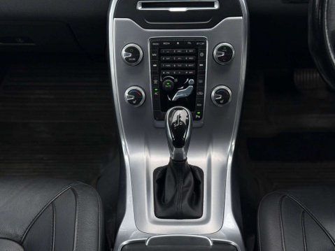 Volvo S80 2.0 D4 SE Nav Geartronic Euro 6 (s/s) 4dr 52