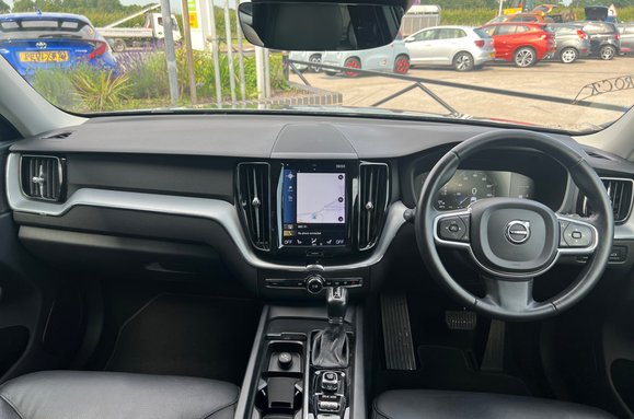 Volvo XC60 D4 MOMENTUM AWD AUTO 35