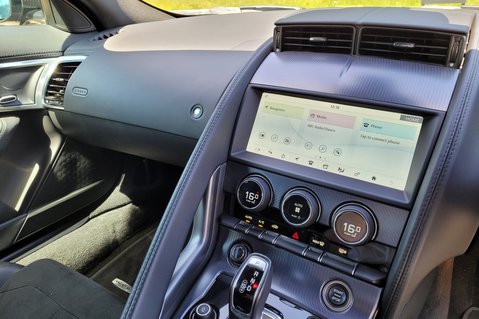 Jaguar F-Type V6 R-DYNAMIC 41