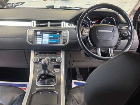 Land Rover Range Rover Evoque 2.2 Range Rover Evoque Pure eD4 4x2 5dr 40