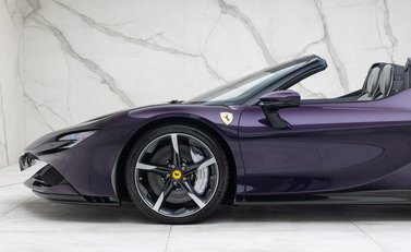 Ferrari SF90 Spider 54