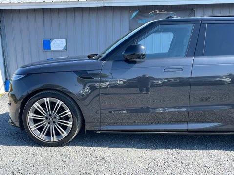 Land Rover Range Rover Sport 3.0 D350 MHEV Autobiography Auto 4WD Euro 6 (s/s) 5dr 18