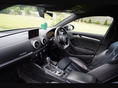 Audi S3 2.0 TFSI S Tronic quattro Euro 6 (s/s) 4dr 18