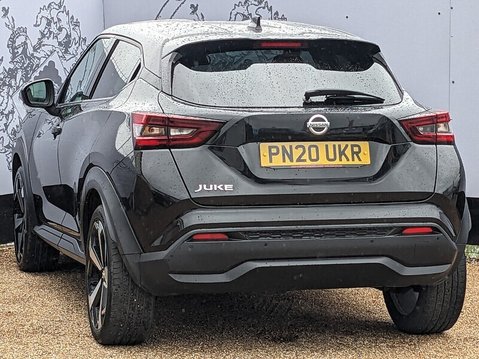 Nissan Juke DIG-T TEKNA 7