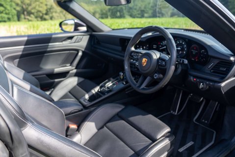 Porsche 911 3.0 911 Targa 4 GTS 4WD 2dr 10
