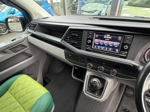 Volkswagen Transporter T28 TDI P/V STARTLINE 17