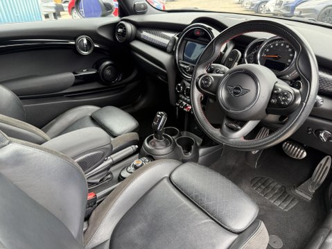 Mini Hatch 2.0 Cooper S Sport Hatchback 3dr Petrol Steptronic Euro 6 (s/s) (192 ps) 2