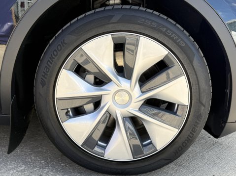 Tesla Model Y SUV 5dr Electric Auto RWD (346 ps) 14