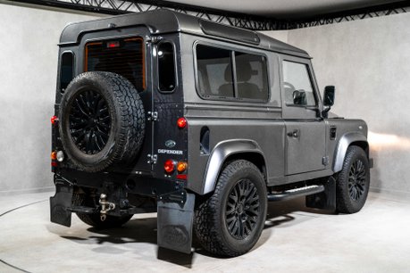 Land Rover Defender 90 TD XS STATION WAGON. COMPREHENSIVE LSH. VB AIR SUSPENSION. KHAN WHEELS. 4