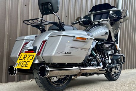 Harley-Davidson Cvo 2.0 CVO Street Glide 1977 23 52