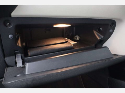 Mini Hatch 1.5 Cooper Exclusive Auto 3dr 30