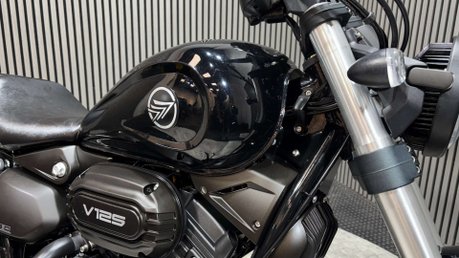 Keeway RKV 2023 ONLY 2K 1 OWNER V TWIN CRUISER BIKE 125CC LEARNER 22