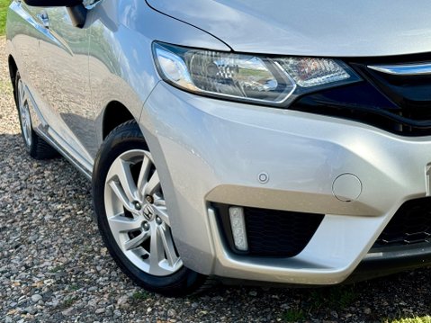 Honda Jazz I-VTEC SE 12