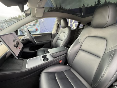 Tesla Model Y (Dual Motor) Long Range SUV 5dr Electric Auto 4WDE (384 bhp) 28