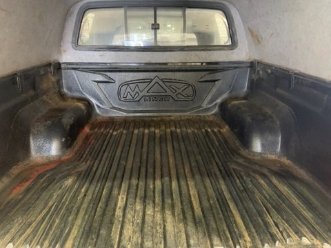 Toyota Hilux INVINCIBLE 4WD D-4D DCB 8