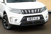 Suzuki Vitara SZ-T BOOSTERJET MHEV 10