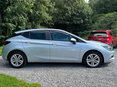 Vauxhall Astra 1.4 Astra Tech Line Nav 5dr