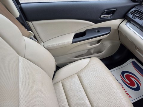 Honda CR-V 2.2 CR-V EX i-DTec 4WD 5dr 53
