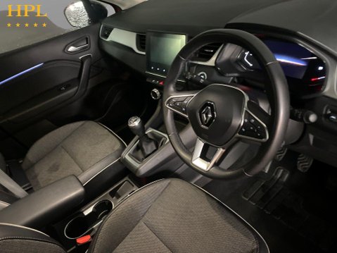 Renault Captur 1.0 TCe techno SUV 5dr Petrol Manual Euro 6 (s/s) (90 ps) Alloys - Air Con 12