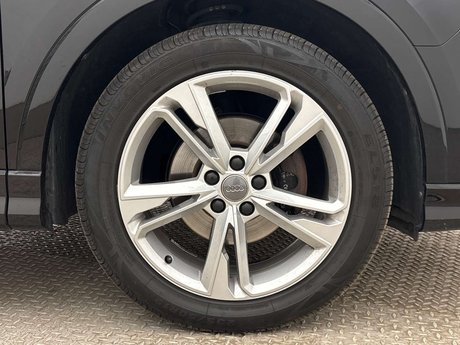 Audi Q3 1.5 Q3 S Line 35 TFSI 5dr 5