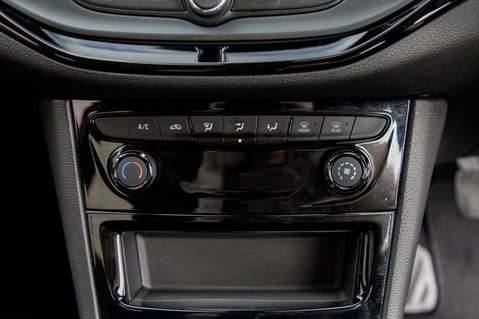 Vauxhall Astra SRI NAV S/S 32