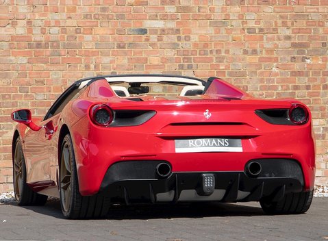 Ferrari 488 Spider 3