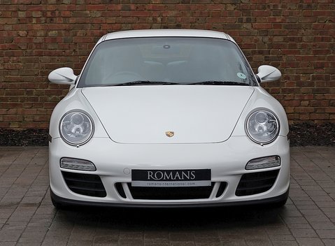 Porsche 911 (997) Carrera 4 GTS 18