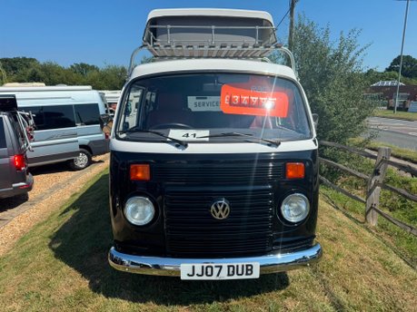Volkswagen Transporter AWAITING PREPARATION 12