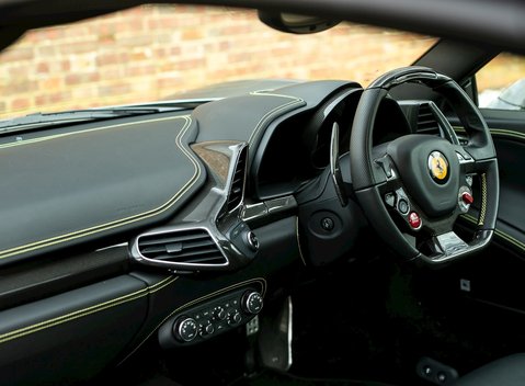 Ferrari 458 Spider 16