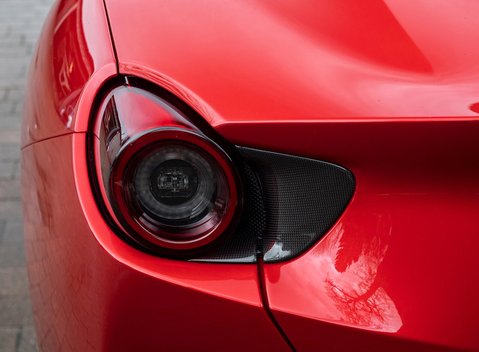 Ferrari Portofino 32