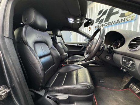 Audi RS3 2.5 TFSI Sportback 5dr Petrol S Tronic quattro Euro 5 (340 ps) 3