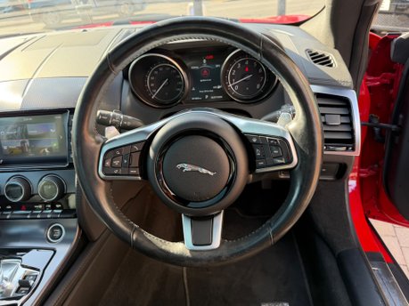 Jaguar F-Type I4 R-DYNAMIC 38