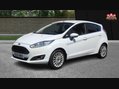 Ford Fiesta TITANIUM 4