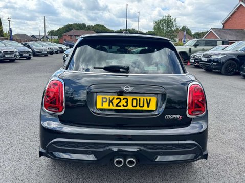 Mini Hatch 2.0 Cooper S Exclusive Auto 5dr 6