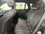 Mercedes-Benz GLC 2.1 GLC220d AMG Line (Premium Plus) SUV 5dr Diesel G-Tronic+ 4MATIC Euro 6 33