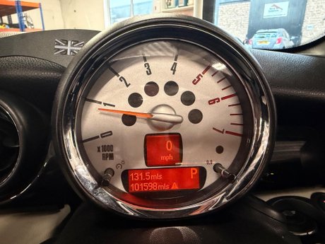 Mini Roadster 2.0 Cooper SD Auto Euro 5 2dr 30