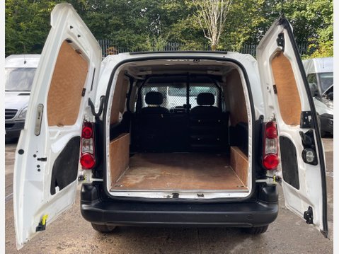 Peugeot Partner 1.6 HDi 850 S Panel Van 4dr Diesel Manual L1 (132 g/km, 90 bhp) 13
