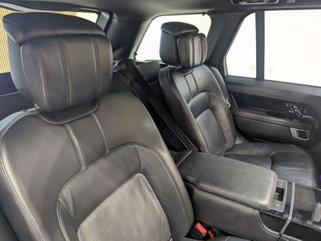 Land Rover Range Rover 4.4 Range Rover Autobiography SDV8 Auto 4WD 5dr 47