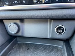 Nissan Qashqai 1.3 Qashqai N-Connecta DiG-T MHEV 5dr 49
