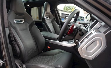 Land Rover Range Rover Sport 5.0 SVR 12