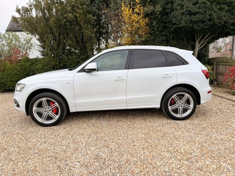Audi Q5 2.0 TDI S line Plus S Tronic quattro Euro 5 (s/s) 5dr 3