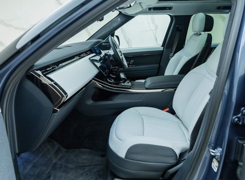 Land Rover Range Rover Sport P440e Autobiography 11